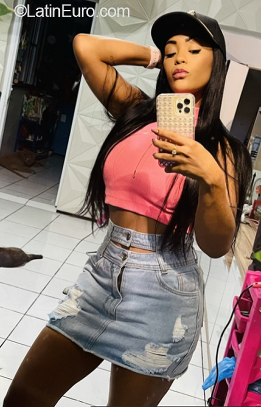 Date this good-looking Brazil girl Antonia Marcela from Fortaleza BR12138