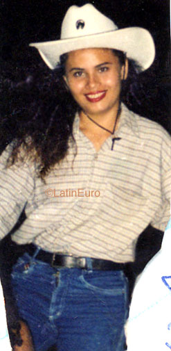 Date this georgeous Brazil girl Naracy from MANAUS B9305