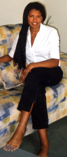 Date this pretty Brazil girl Neusa from RIO DE JANEIRO B9319