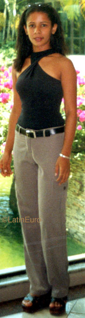 Date this hot Brazil girl Elisabete from ARACAJU B9238