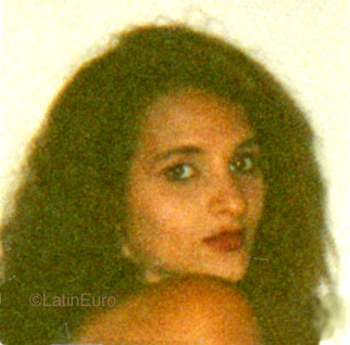 Date this beautiful Brazil girl Katia from ITAQUAQUECETUBA B9241