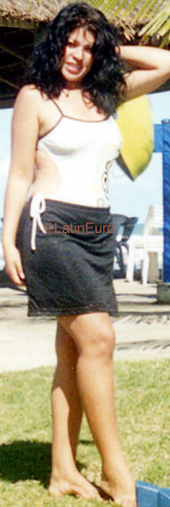 Date this tall Brazil girl Maria from UMUARAMA B9235