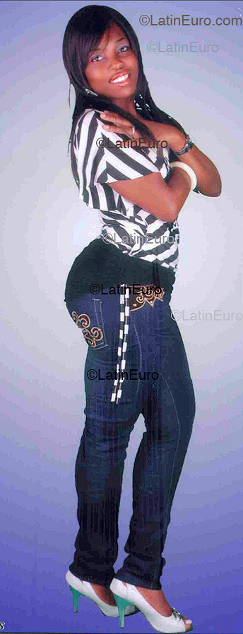 Date this gorgeous Any Country girl Tiziana from  A9520