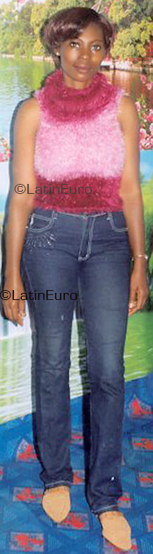 Date this attractive Any Country girl Josephine from  A9615