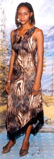 Date this passionate Mali girl Salimata from Bamako ML4