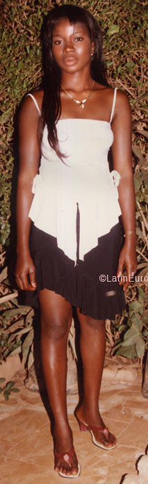 Date this voluptuous Faso girl Odile from  A9769