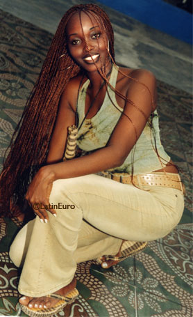 Date this pretty Congo girl Carine from  A9946