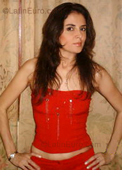 Date this athletic Brazil girl Marineide from Salvador B-136