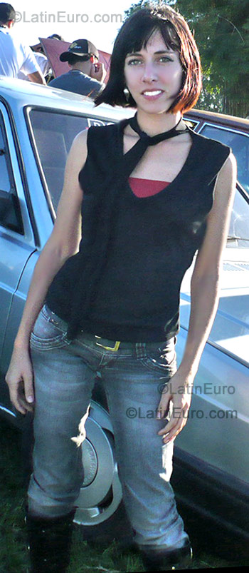 Date this beautiful Brazil girl Alexsandra from Itapema  B-175