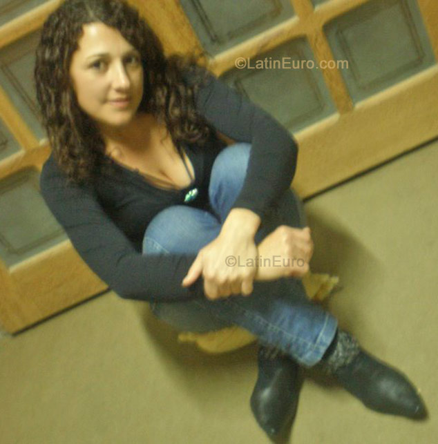 Date this beautiful Brazil girl Rosimeri from Tubaraoa BR4046