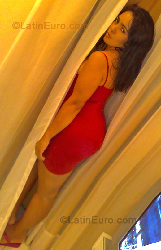 Date this passionate Brazil girl Andreza from Jaboatao dos Guararapes BR3940