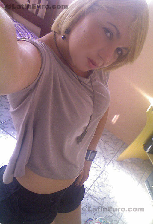 Date this lovely Brazil girl Rejane from Recife B-85