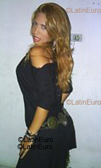 Date this charming Brazil girl Andrea from Olinda B1393