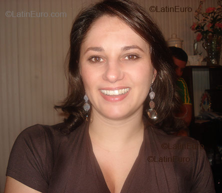 Date this cute Brazil girl Nadja from Balneario Camboriu BR6191