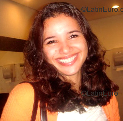 Date this tall Brazil girl Josemary from Cariacica B1457
