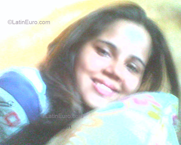 Date this passionate Brazil girl Erica- from Teresina B1478