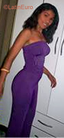 Date this tall Brazil girl Mara from Sao Paulo B1587