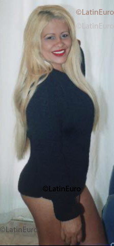 Date this passionate Brazil girl Elba from Salvador B1767