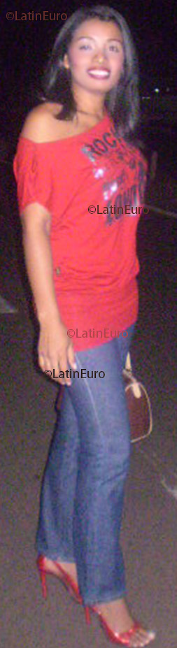 Date this stunning Brazil girl Landia from Rio Branco B1798