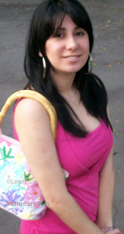 Date this beautiful Brazil girl Karina from Sao Paulo B1817