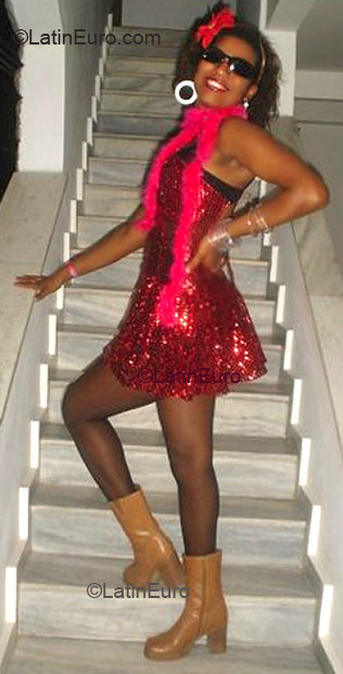 Date this funny Brazil girl Poliana from  B1967