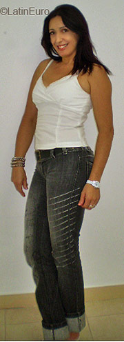 Date this nice looking Brazil girl Irenilde from Maringa B1969