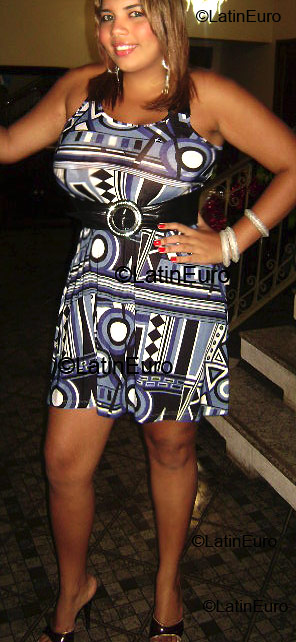 Date this pretty Brazil girl Raisa from  B1987