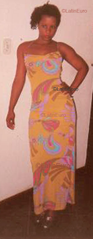 Date this lovely Brazil girl Marcia from Salvador B2169
