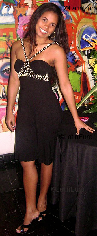 Date this young Brazil girl Sandra from Maceio B2264