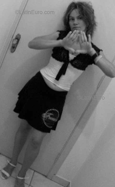 Date this charming Brazil girl Maria from SAO PAULO B2295