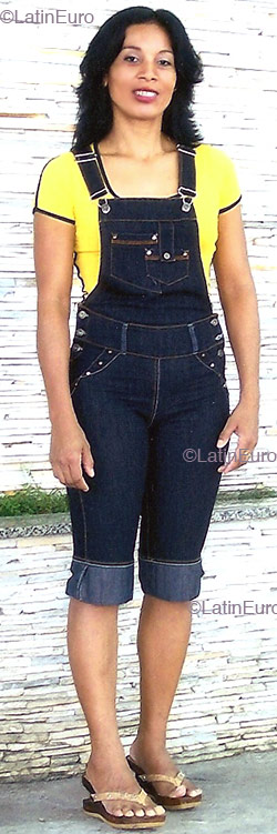 Date this young Brazil girl Ivonete from  B2316