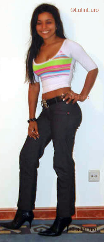 Date this tall Brazil girl Viviane from FORTALEZA B2340