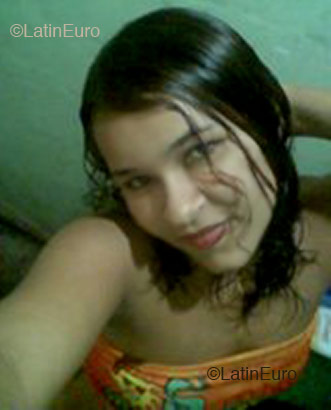 Date this sultry Brazil girl Keuly from  B2343