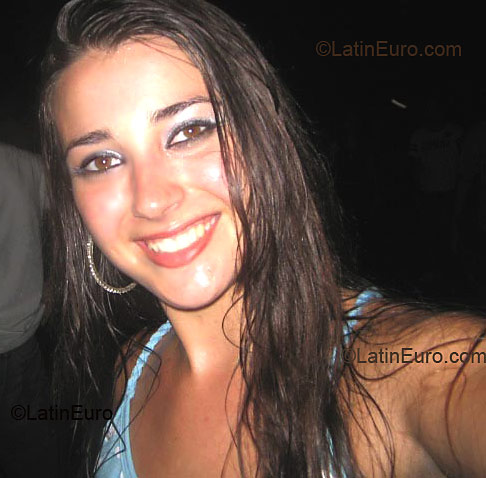 Date this good-looking Brazil girl Bianca from Vitoria B2472