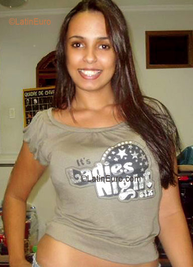 Date this fun Brazil girl Cristiane from NOVA IGUACU B2606