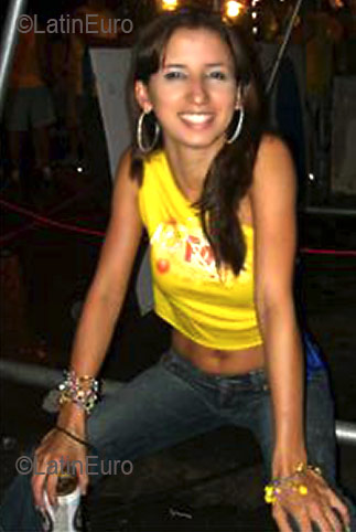 Date this passionate Brazil girl Juliana from ITANHOMI B2757