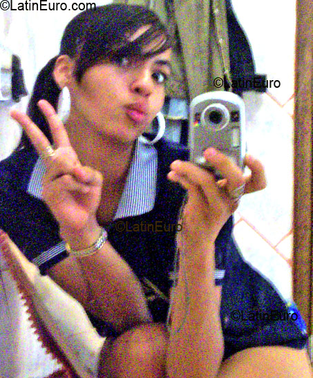 Date this cute Brazil girl Priscila from NOVA IGUACU B2821