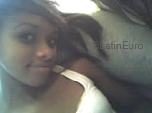 Date this young Brazil girl Winnie from SAO PAULO B3105