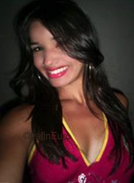 Date this hard body Brazil girl Ana from JARAGUA B3164