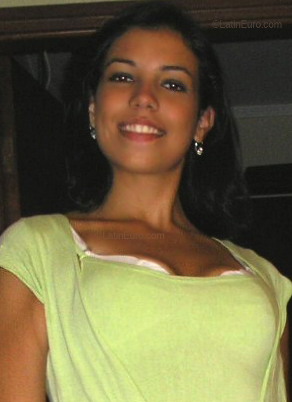 Date this happy Brazil girl Poli from CAMPINAS B3255