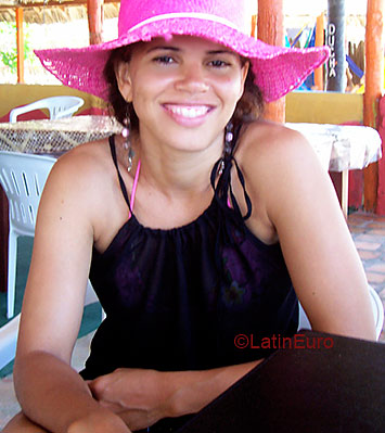 Date this funny Brazil girl Agna from SAO LUIS B3279