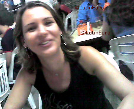 Date this funny Brazil girl Adriana from Recife B2310