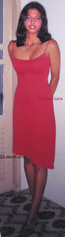 Date this happy Brazil girl Elaine from ITABAIANA B3448