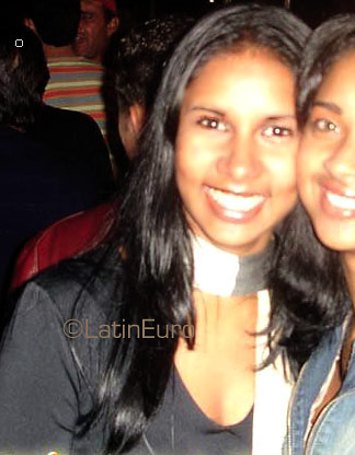 Date this delightful Brazil girl Danielle from NANUQUE B3613