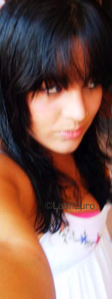 Date this georgeous Brazil girl Barbara from  B3615