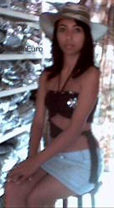 Date this good-looking Brazil girl Nubia- from ANAPOLIS B3616