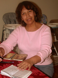 Date this attractive Brazil girl Izalina from  B3652