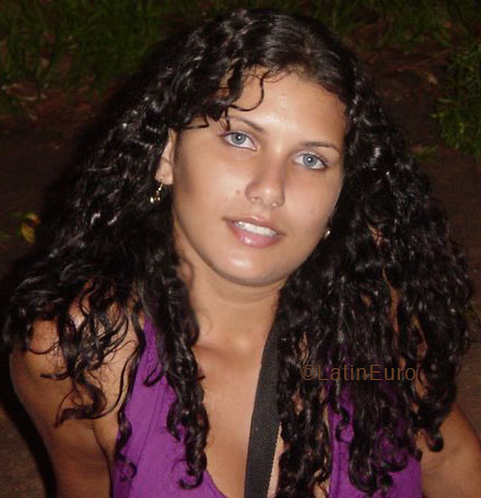 Date this beautiful Brazil girl Mirelle from VIANA B3774