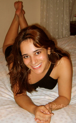 Date this georgeous Brazil girl Laine from ATIBAIA B3781