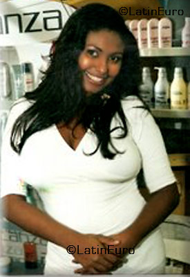 Date this fun Brazil girl Claudia from JOAO PESSOA B3805